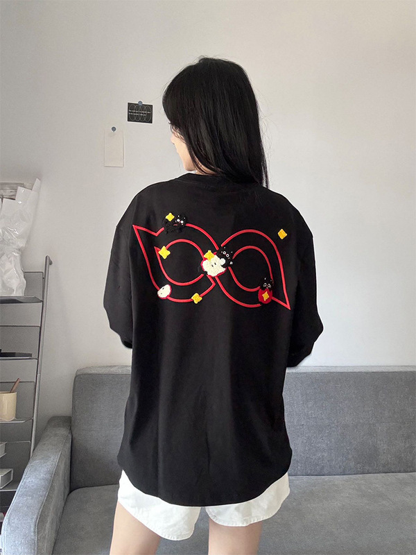 美式复古刺绣圆领长袖t恤女秋季2025新款运动休闲设计感宽松上衣|undefined