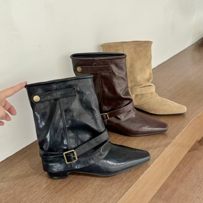 Trendy Flat Short Boots for Women 2025 Autumn and Winter New Style Slouch Boots with Belt Buckle and Tapered Shaft Korean Style Ankle Boots Trendy Flat Short Boots for Women 2025 Autumn and Winter New Style Slouch Boots with Belt Buckle and Tapered Shaft Korean Style Ankle Boots