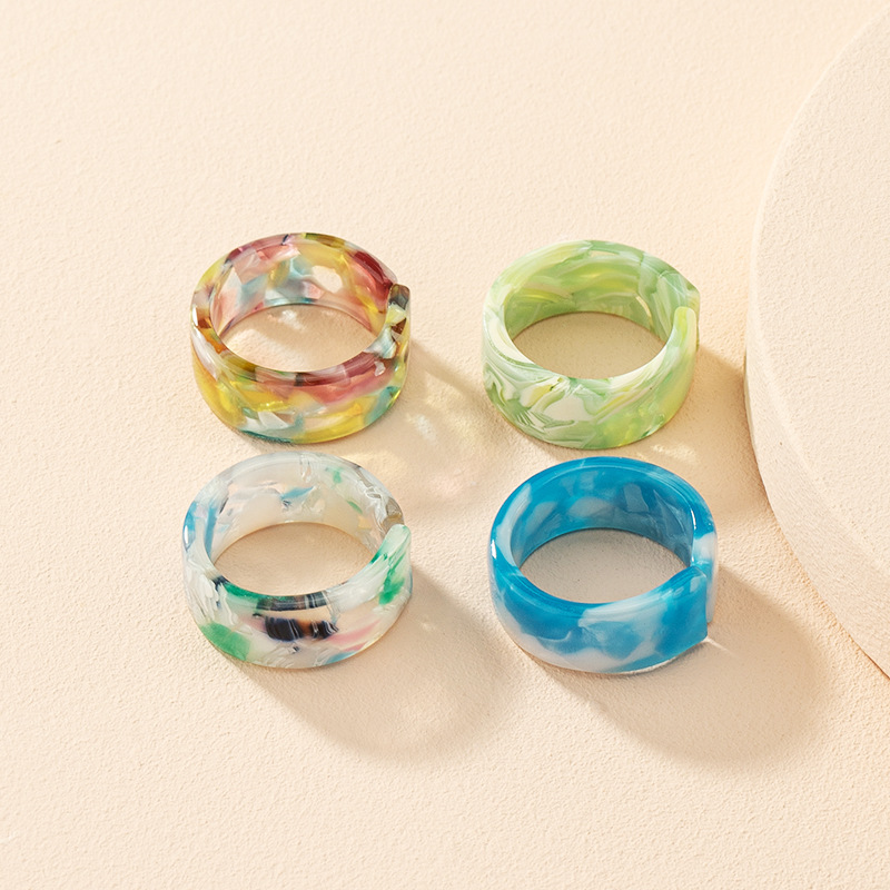 Simple Acrylic Resin Ring Wholesale display picture 5