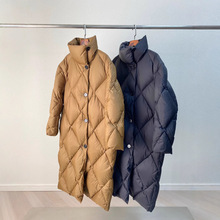 5349 立领三星90白鸭绒菱形格衔线设计大廓形加长加厚两色羽绒服
