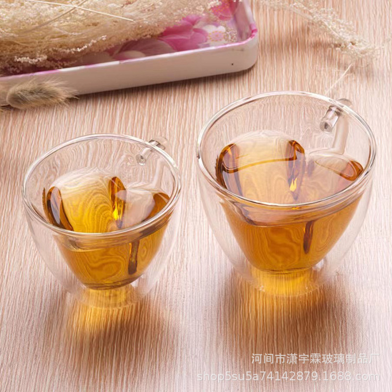 En stock vidrio en forma de corazón de doble capa taza café leche taza borosilicato de doble capa en forma de corazón taza de jugo transparente fábrica al por mayor