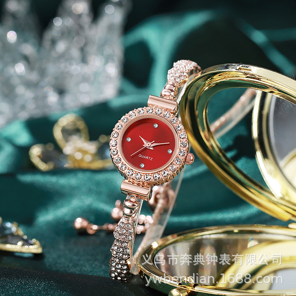 Quartz women's watch