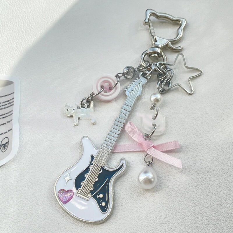 Fashionable Cat Cute Guitar Handmade Beaded Electric Guitar Pendant Cute Keychain Bag Card Holder Ccd Hanging Chain
