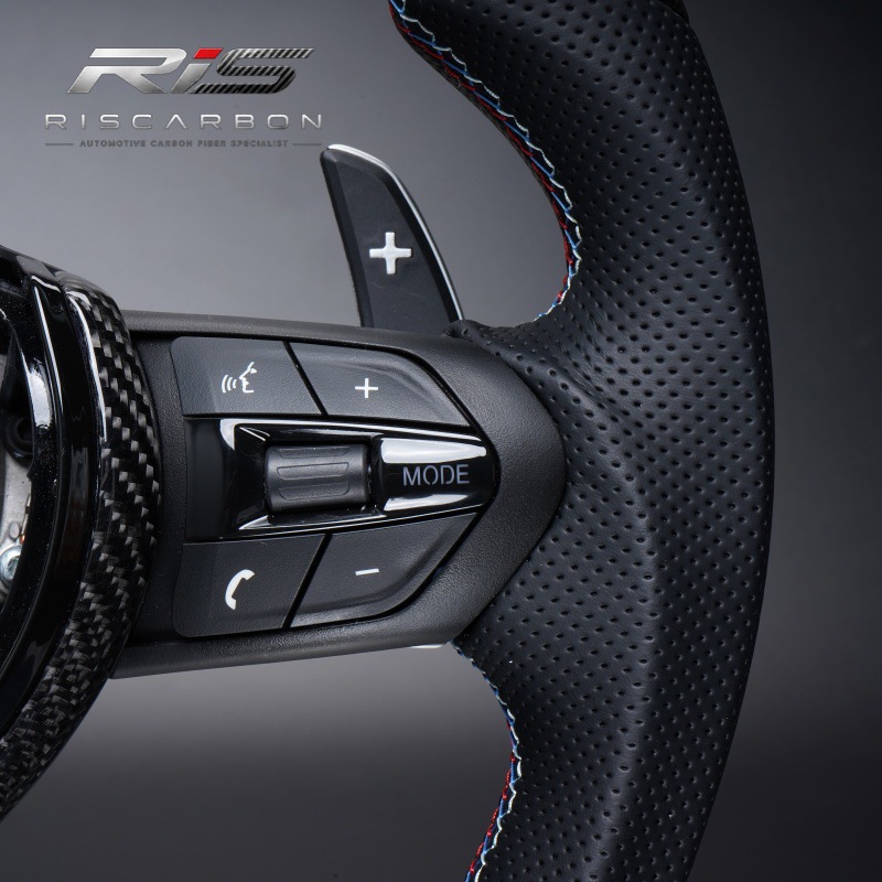 Black carbon fiber M flat-bottom steering wheel compatible with BMW F30F10F11F15F16F20F25F18M3M5
