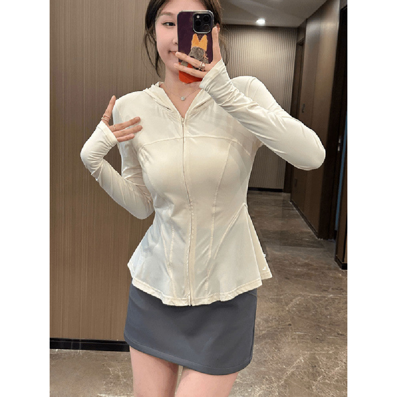 设计感薄款防晒服女2026新款夏季胖收腰遮肉显瘦外套休闲复古上衣