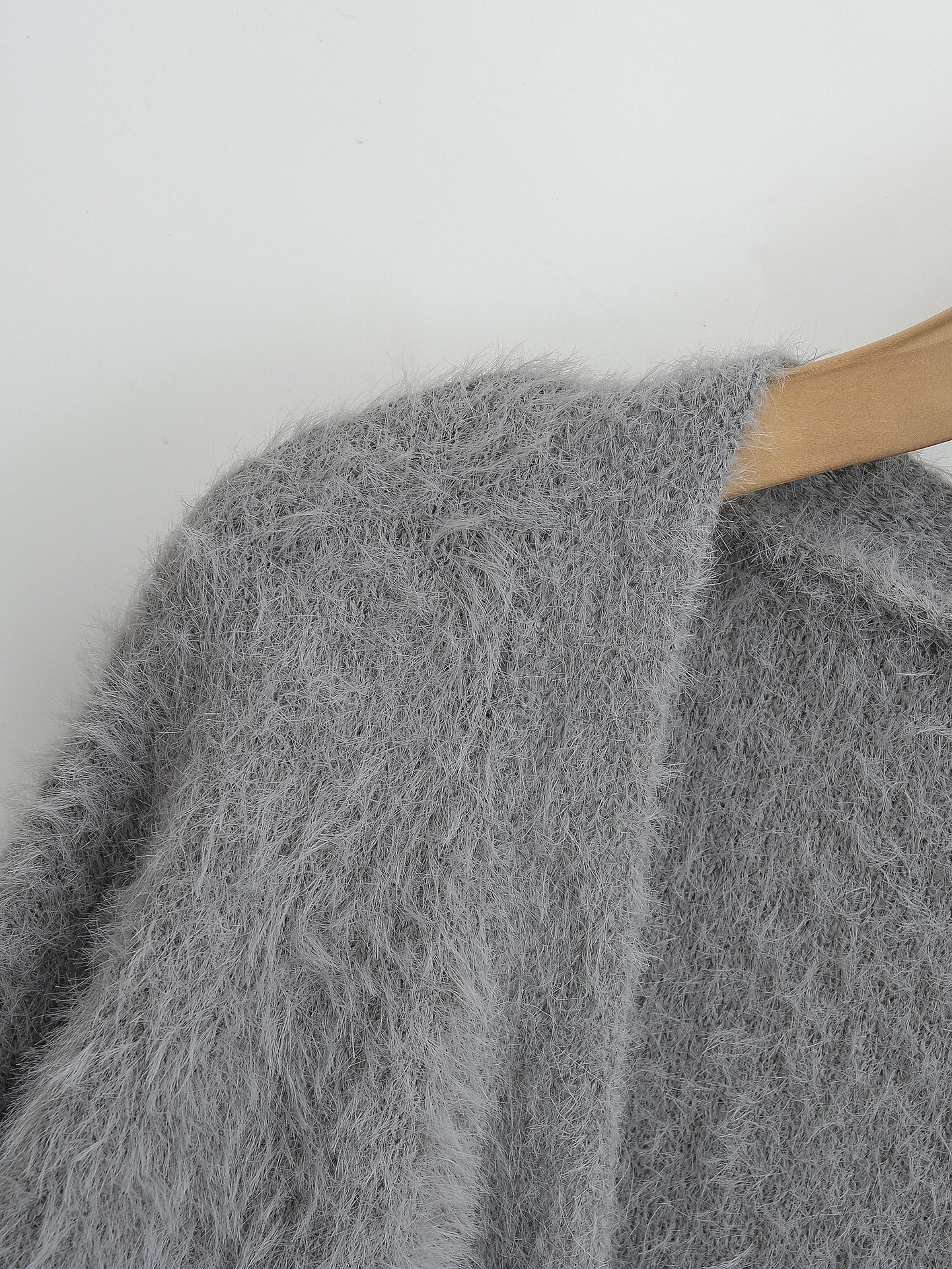 Soft and Lazy Imitation Mink Hair Mid Length Knitted Cardigan for Women's 2023 Autumn/winter New Loose and Thickened Sweater Coat_voghion.com