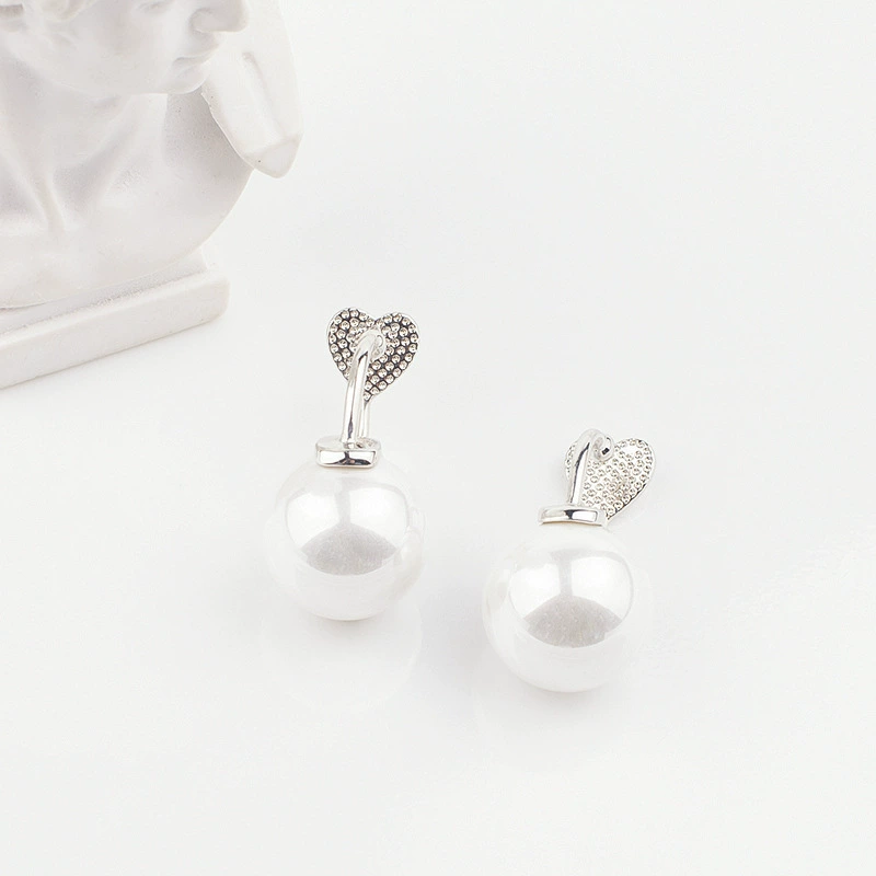 Organic retro earrings from pearl, mosquito coil, ear clips, pearl silver, light luxury style, french style, high-quality style, bright catchy style, wholesale