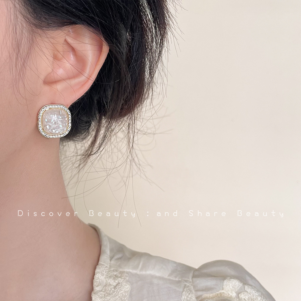 1_0034_居中长水印 拷贝 33