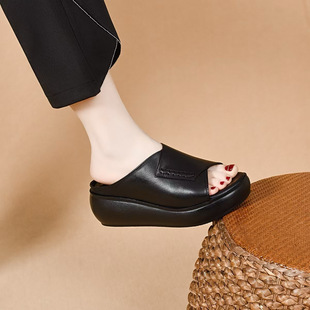 �����ЬŮ�⴩2025�ļ��~���ɸ��¶ֺ�����^��ţƤ������һ����