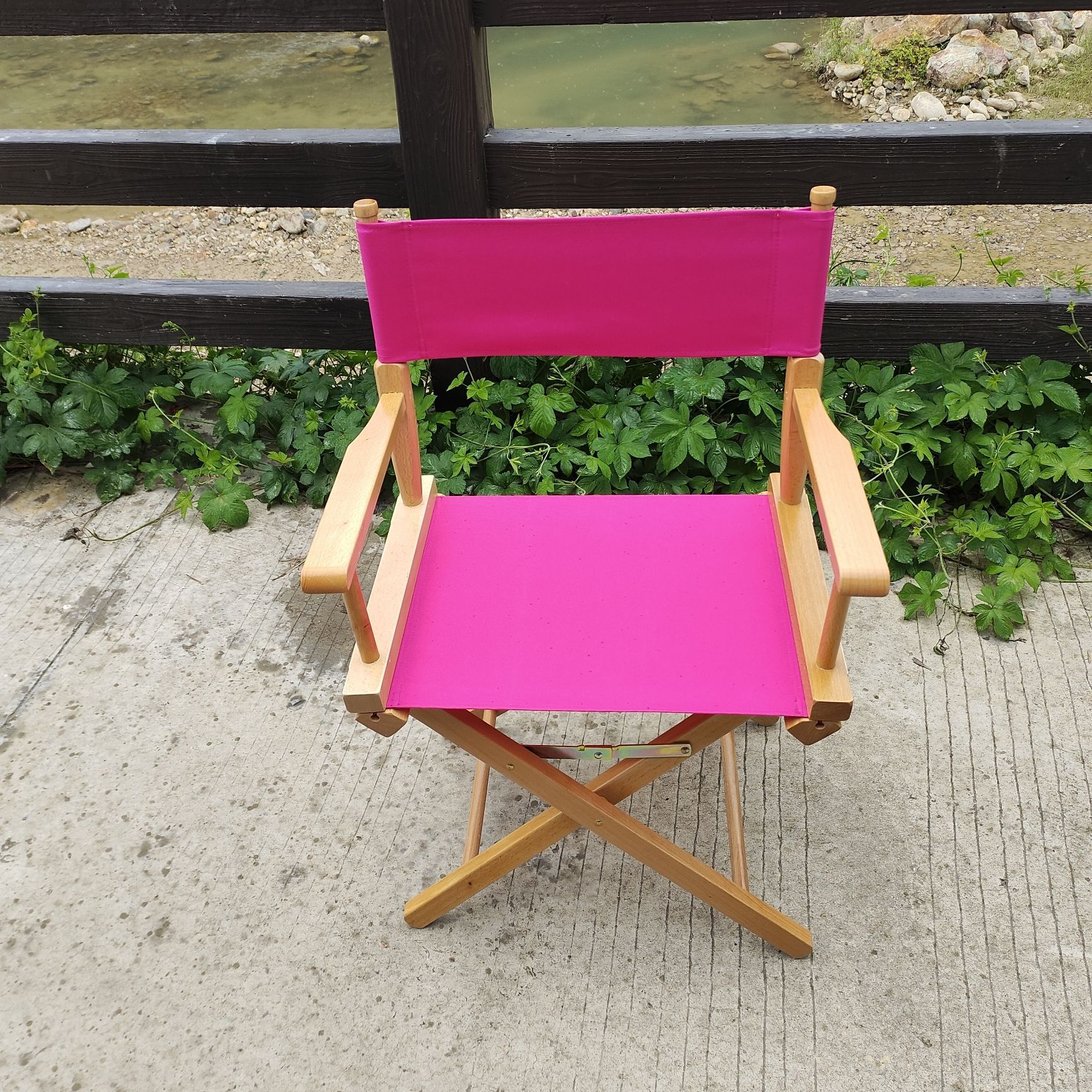 Silla de madera sólida silla de ocio silla de dormitorio silla de bar alto silla de fotos de red silla de empresa de exhibición de clavos taburete LOGO