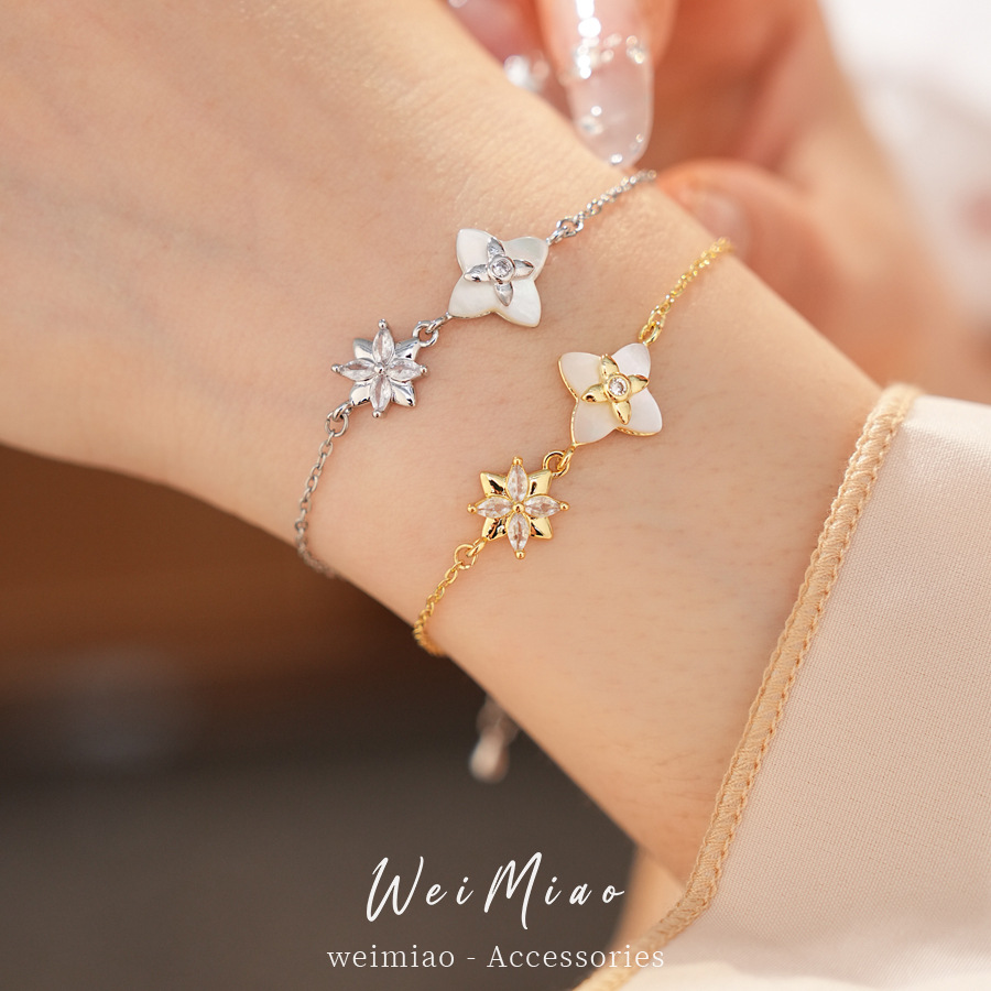 Zirconium Fritillaria Lucky Flower Herb Bracelet lujo ligero nicho de alta sensación pulsera temperamento exquisito joyería al por mayor