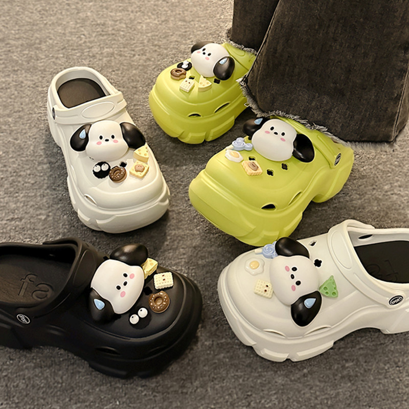 Thick-Soled Clogs for Women, Summer Outer Wear 2024 New Height-Increasing Anti-Slip Beach Shoes, Toe-Cap Sandals and Slippers