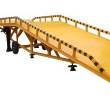 厂家热销登车桥 移动式登车桥 用于辅助叉车装卸货物