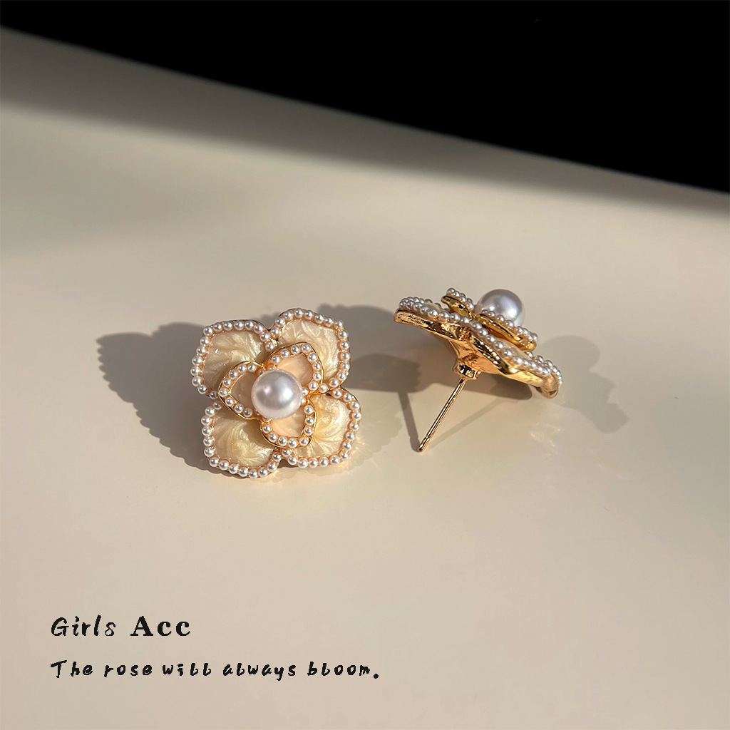 耳语_0006_耳语场景新水印 拷贝 6.jpg