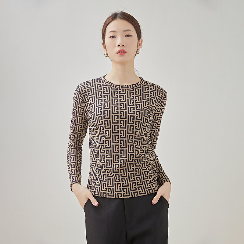 라운드넥 미로 그리드(대량 비공개 채팅)