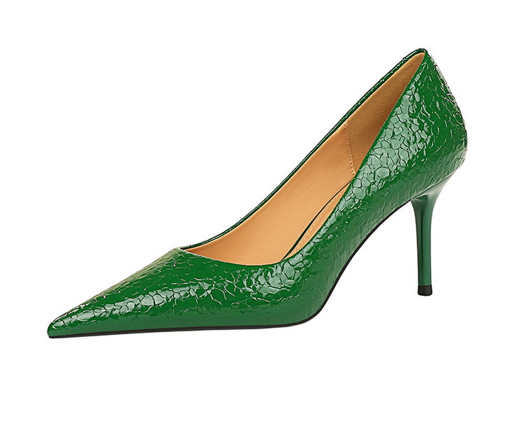Stone patent leather women's high heels with pointed points_voghion.com