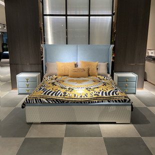 �e�� �p�ݲ�ˇ���M1.8���p�˴���F����������������AƤˇ��