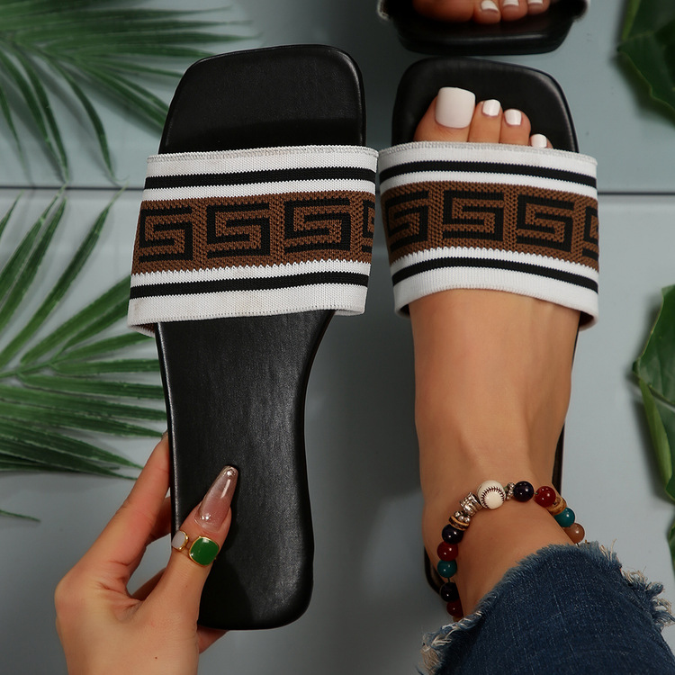 Women's Flat Sandals, Summer New Style, Simple European And American Style, Plus Size, Fashionable English Color Blocking, Casual Sandals._vogvips.com