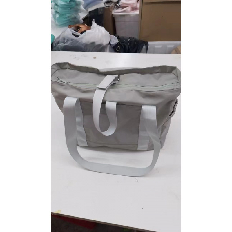 Spot bolso de mujer bolso de hombro grande con mango superior bolso de mano con botón de esterilla de yoga para gimnasio