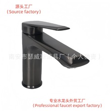 ���Q���S���̧��ʽ�\�Ͻ��ΰ��������^ϴĘ���l���g����ɫˮ���^