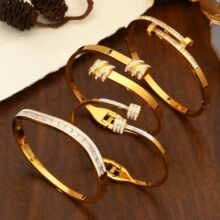 �羳�W���r���䓽�ɫ���CŮ���ɫ���P��Ʒ �ﶬ������lŮ