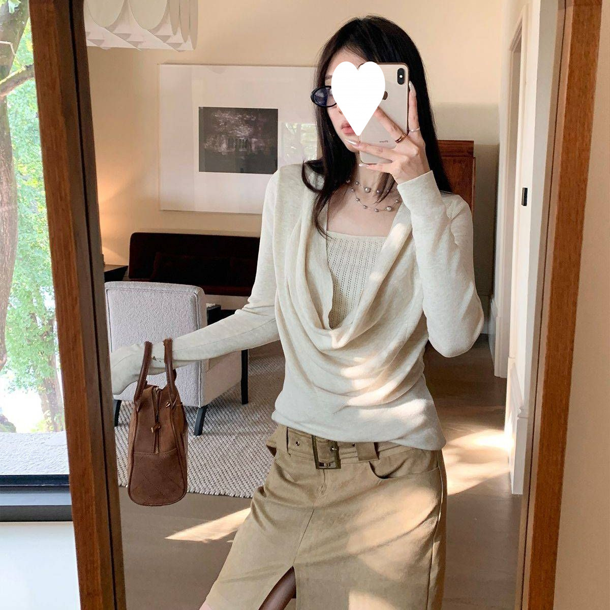 时尚气质咖啡色麂皮绒短裙2025秋冬新款简约百搭显瘦直筒半身裙