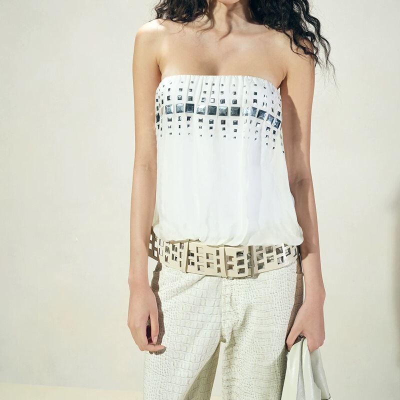 In stock: Square sequin hand-stitched elastic one-shoulder loose chiffon tank top with a unique design