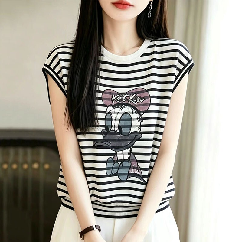 2026 Loose Short-Sleeved T-Shirt Top French Style Contrast Color Donald Duck Embroidered Ice Silk Knitwear Women's Polo Collar