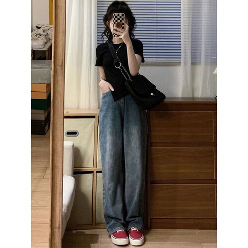 Summer Pear Shape Outfit One-Piece Set Asymmetrical T-Shirt Wide Leg Jeans Playful and Lively Youthful Two-Piece Set Instagram Style