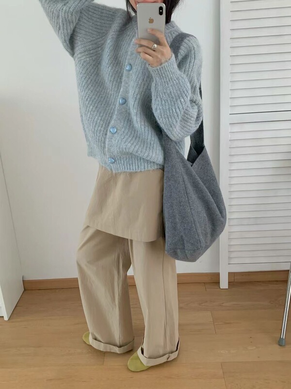 十三行韩版减龄显瘦圆领针织开衫女秋季爱心扣软糯毛衣外套上衣|undefined