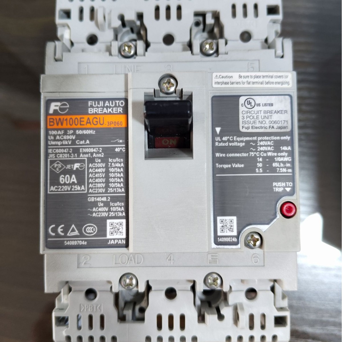 富士全球品断路器 BW100EAGU 3P 100A   90A 80A 75A 70A 63A 60A