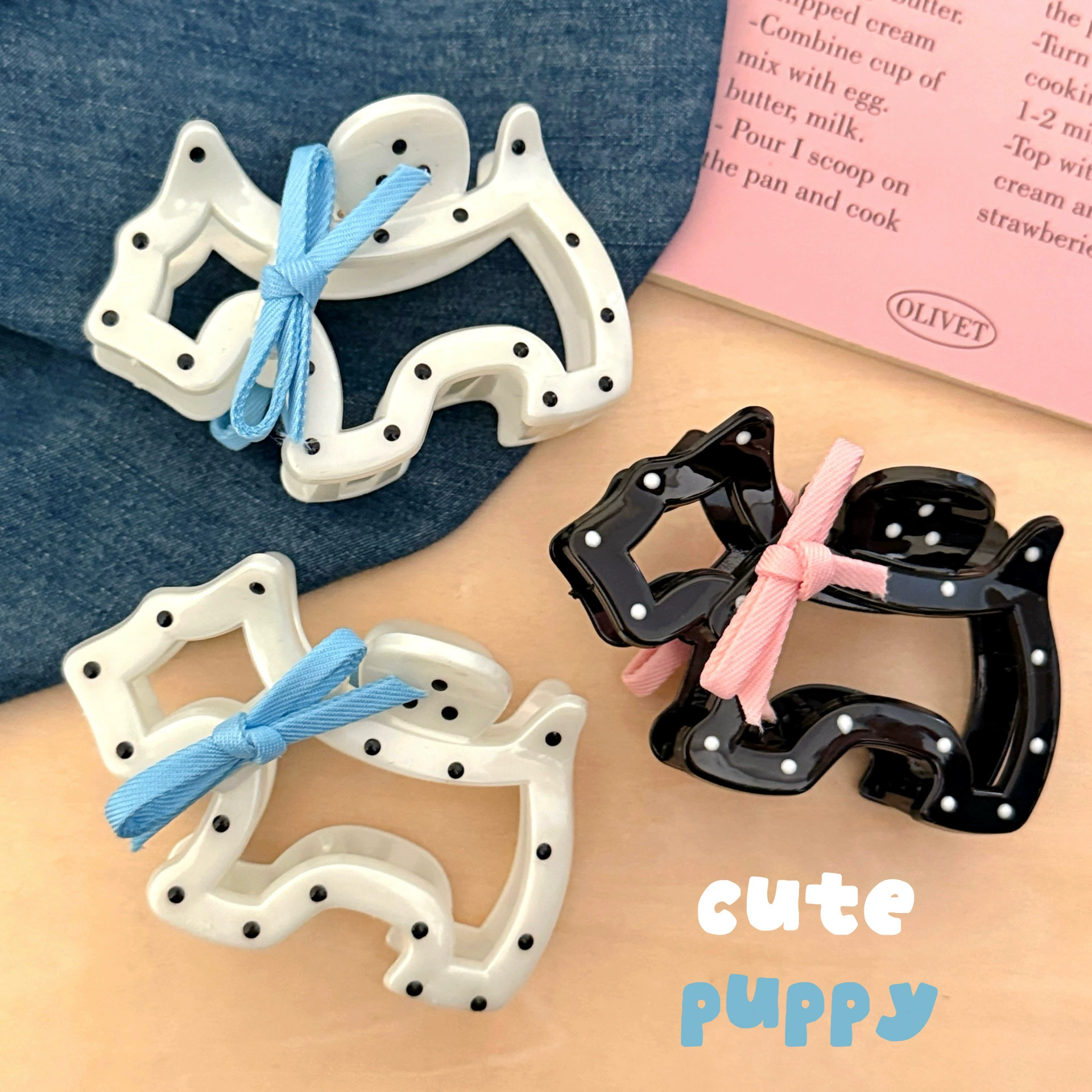 Crab pin with bow, shark, hairgrip, high-quality style