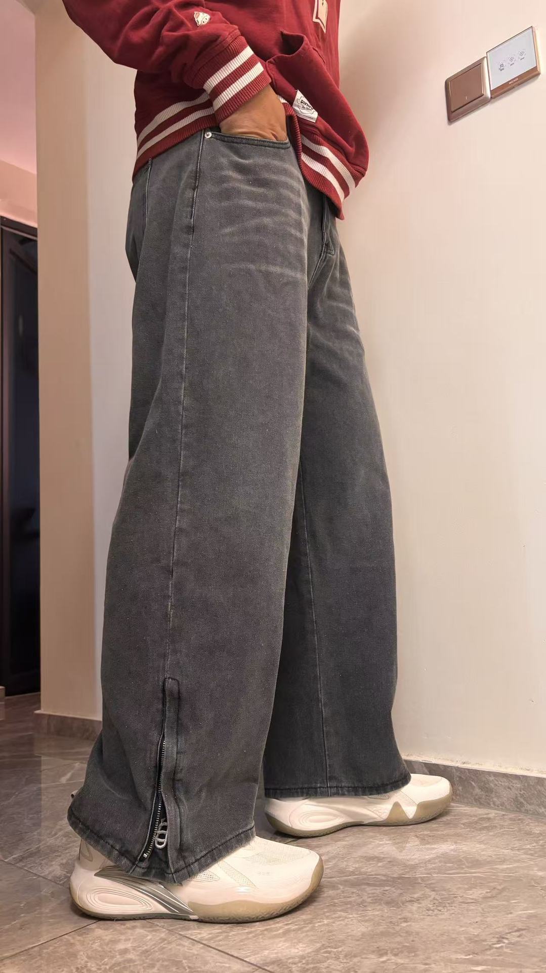 Men's Retro Washed Embroidered Straight Jeans For Men_voghion.com