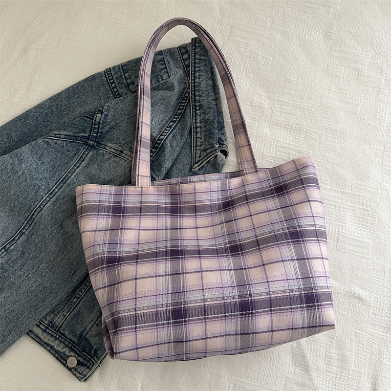 Bolsos nuevos de otoño e invierno, bolsos portátiles de gran capacidad simples, bolsos de hombro y axilas de todos los partidos, bolsos de hombro, bolsos de mujer