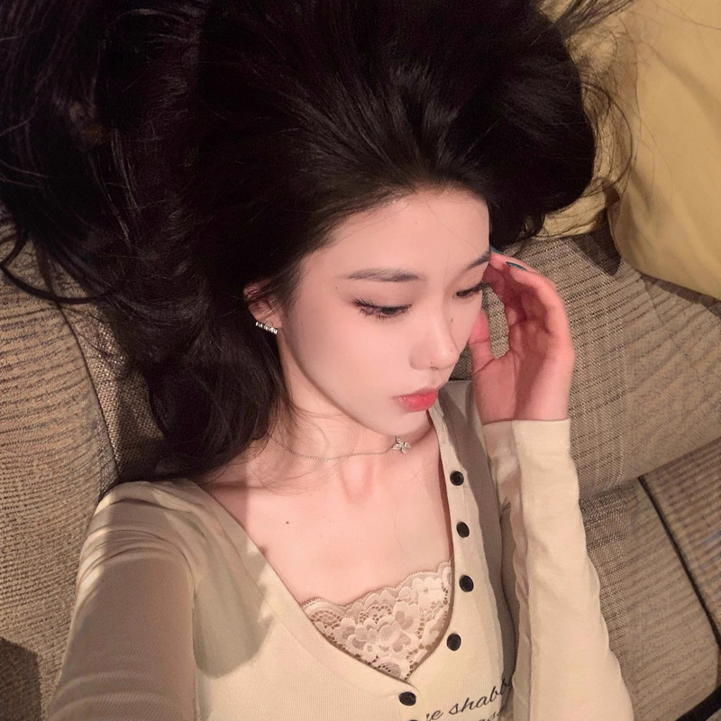 杜总家 千禧古早字母印花小上衣*原创简约v领蕾丝休闲百搭长袖秋|undefined