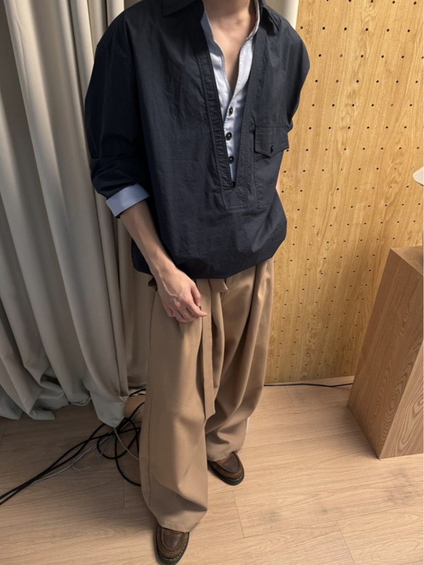 韩式春秋季新款老钱风深V领撞色宽松休闲衬衫假两件中性风男上衣|undefined