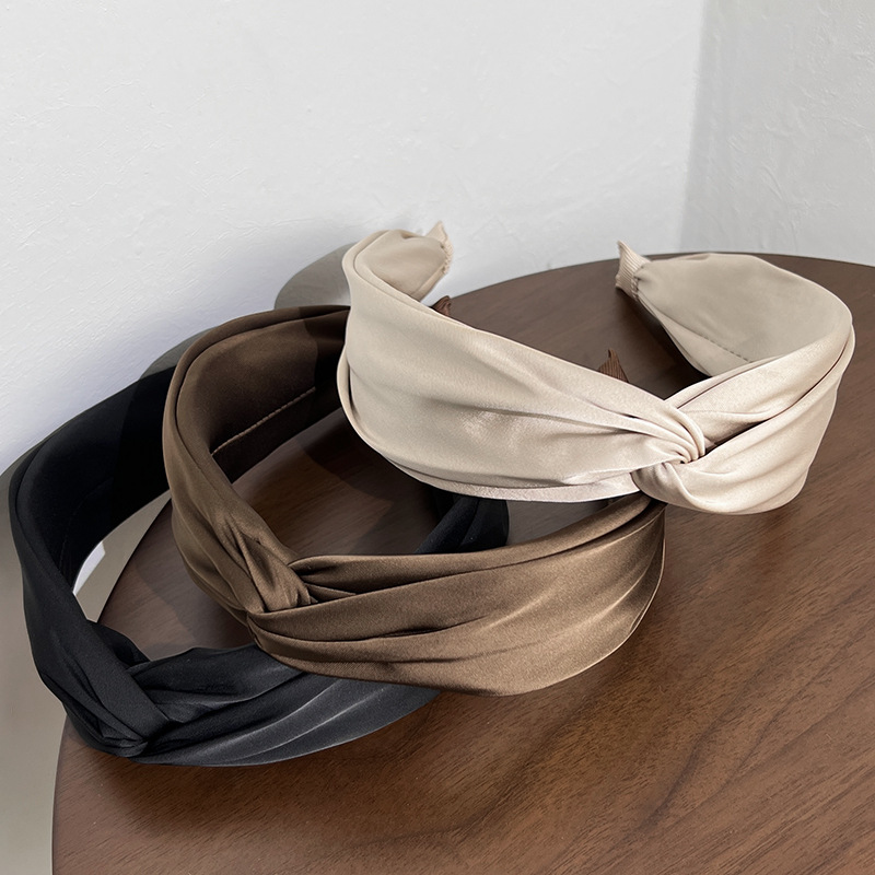 150g Weight Hair Band Hair Accessories Type Daily Occasion Solid Color Pattern Women'S Gender Elegant Style Elegant Solid Color Cloth Hair Band 3