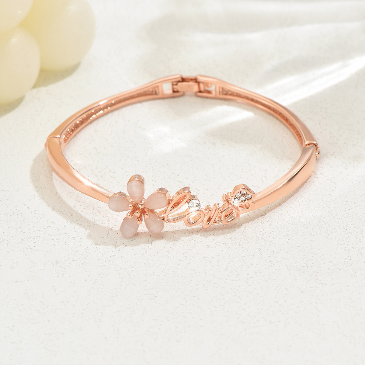 Brazaletes de joyería coreana de moda elegante de aleación de flores hueco brazalete de dama Vera Qixie regalo image 8