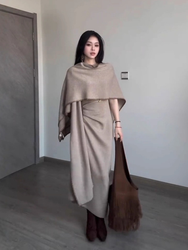 【现货】慵懒风感气质披肩连衣裙两件套装秋季轻熟小众不撞款套装|undefined