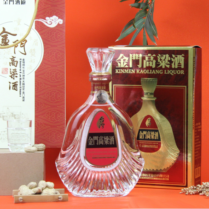 金门高粱酒 原装原瓶58度 823收藏白酒 600ml礼盒装批发送礼正品