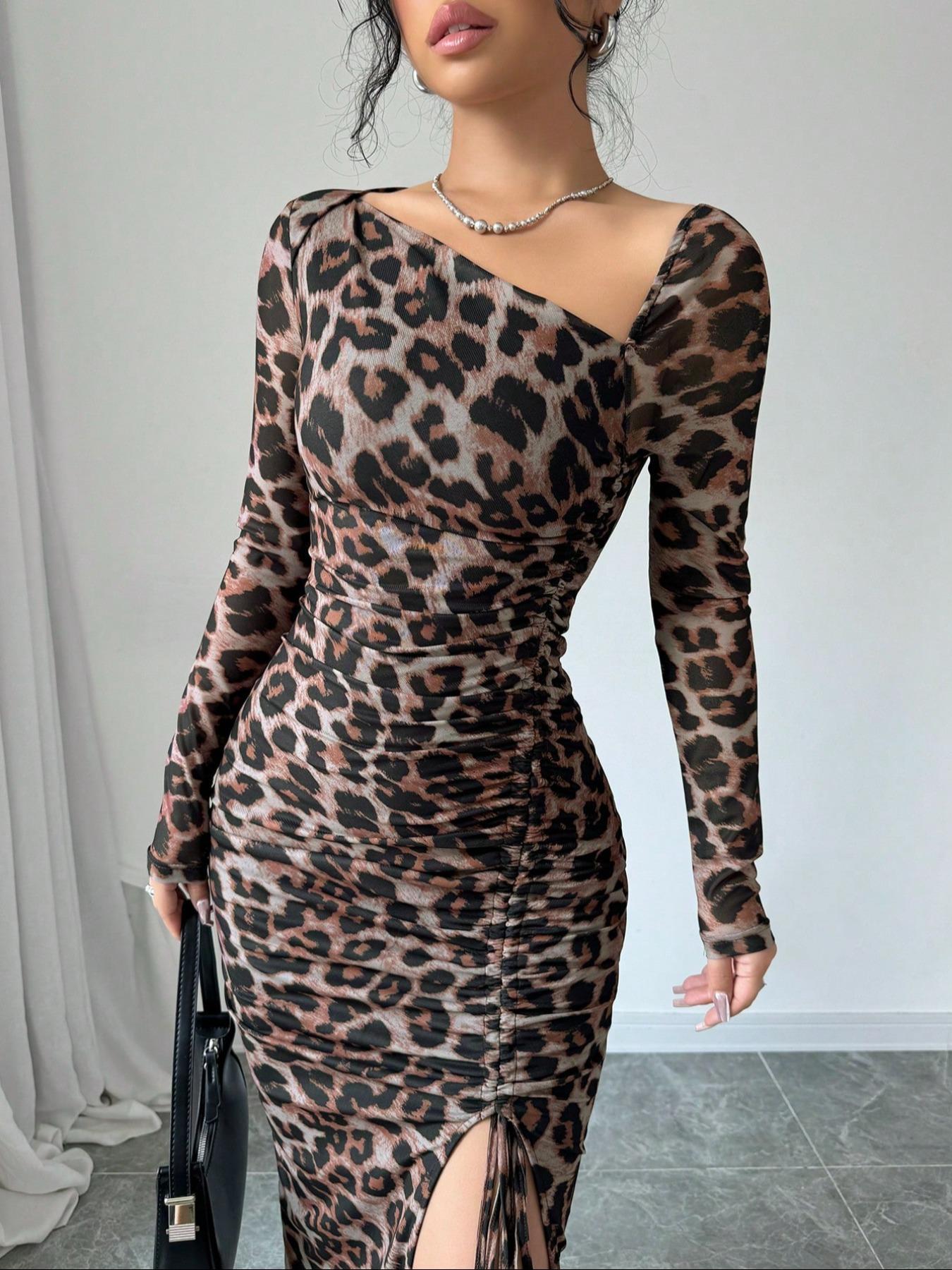 sexy long-sleeve with a round collar