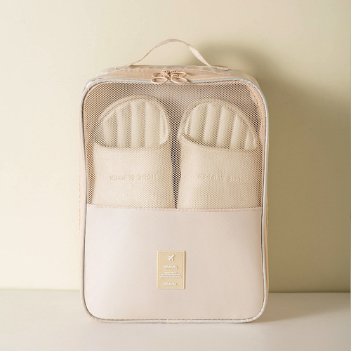 Outdoor shoe bag organizer with three layers, thickened dustproof, convenient shoe storage bag for travel, easy to carry and store.