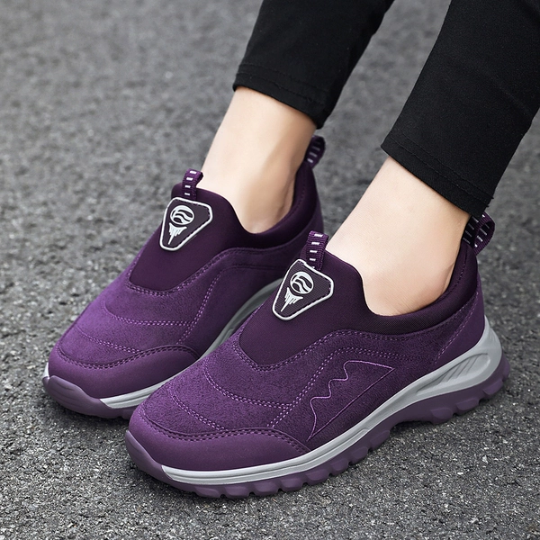 Walking shoes for mother, footwear, autumn, trend of season, for middle age