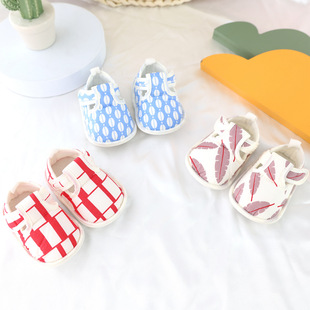 Baby shoes soft bottom toddler shoes spring and autumn single shoes 0-1 years old 6-12 months old Korean style summer sandals one-piece delivery