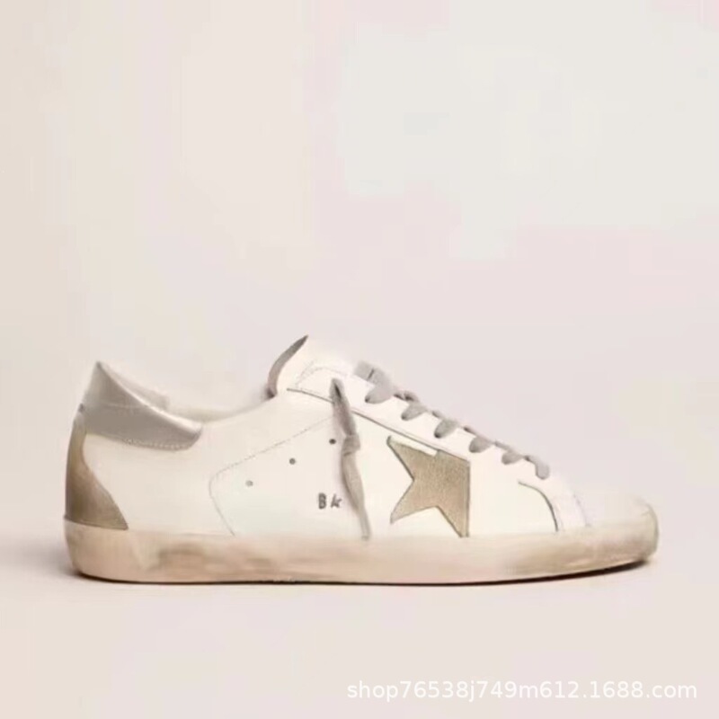 Cross-border European and American five-pointed star distressed sneakers, 2025 autumn new model, couple's sports casual shoes, fashionable silver sneakers Cross-border European and American five-pointed star distressed sneakers, 2025 autumn new model, couple's sports casual shoes, fashionable silver sneakers