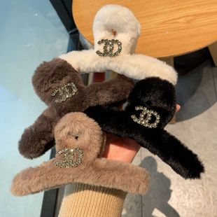 �ﶬë�qץ�A����ë��̖�l�AС����ĸˮ荰l�A�����~�AŮ�^l��