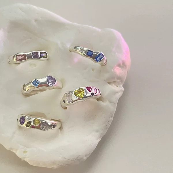 Irregular Alloy Metal Color Zircon Love Ring Female Niche Retro Personality Simple All-match Elegant Ring