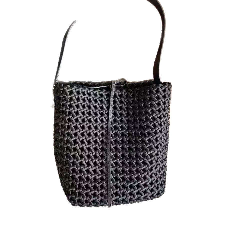 Niche Design Bag, Retro Hollow Woven Bag, Large-Capacity Bucket Bag, Commuter Bag, Single Shoulder Armpit Bag