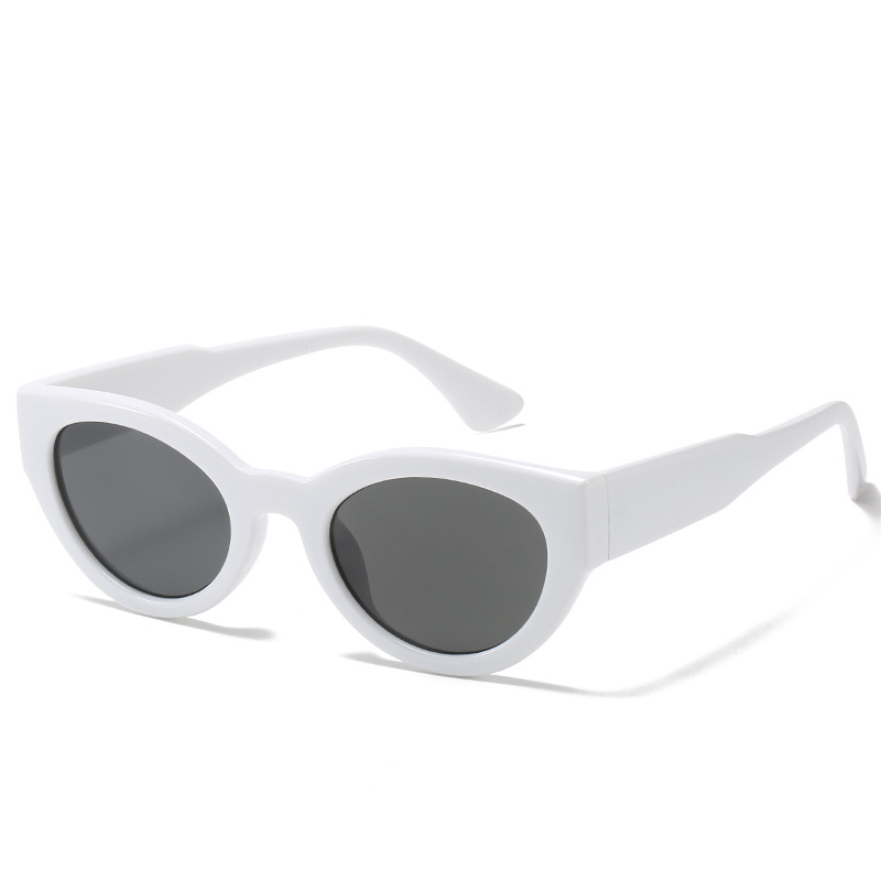 Nueva moda nacional retro ojo de gato gafas de sol hombres y mujeres UV400 color claro Comercio exterior tiktok Internet celebridad gafas de sol suministro directo de fábrica