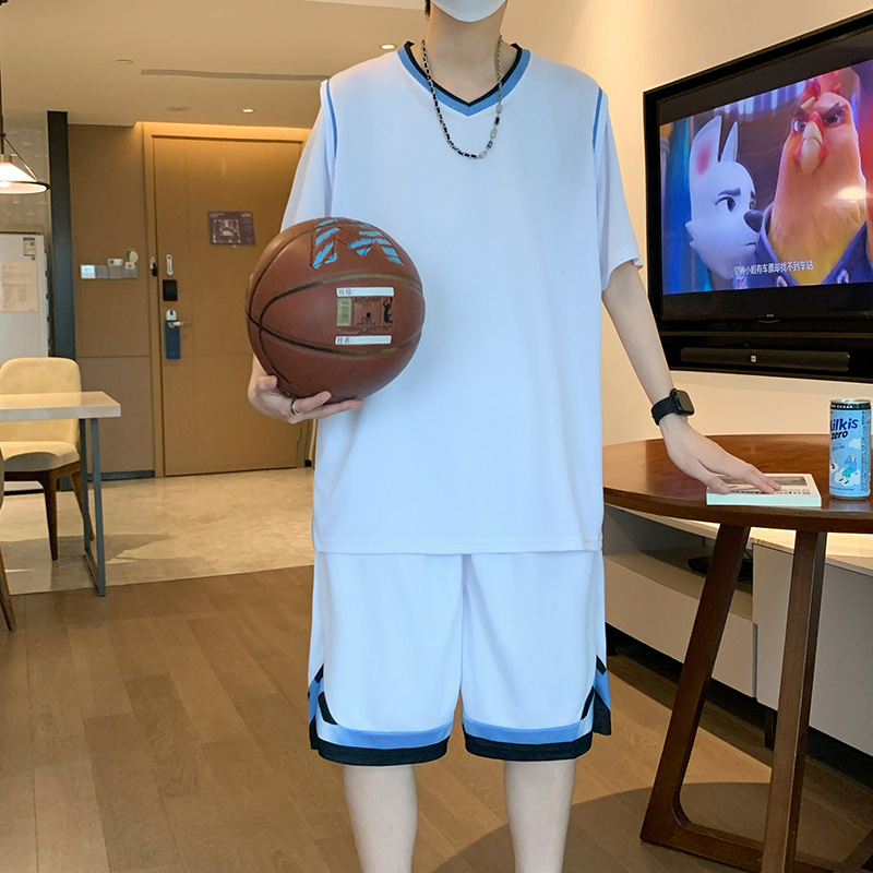 Verano falso de dos piezas juego de mangas cortas de baloncesto deportivo de estilo masculino con un conjunto de ropa de entrenamiento de jóvenes transpirables rápidamente secos
